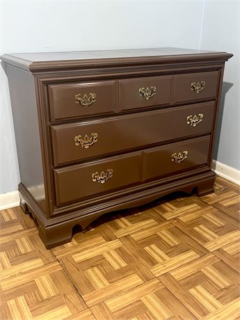 BASSETT ~ Cherry Traditional Dresser