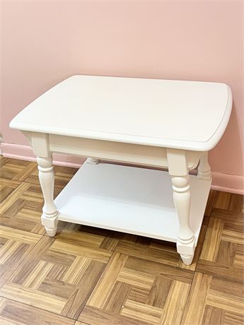 White Farmhouse Side Table With Spindle Legs